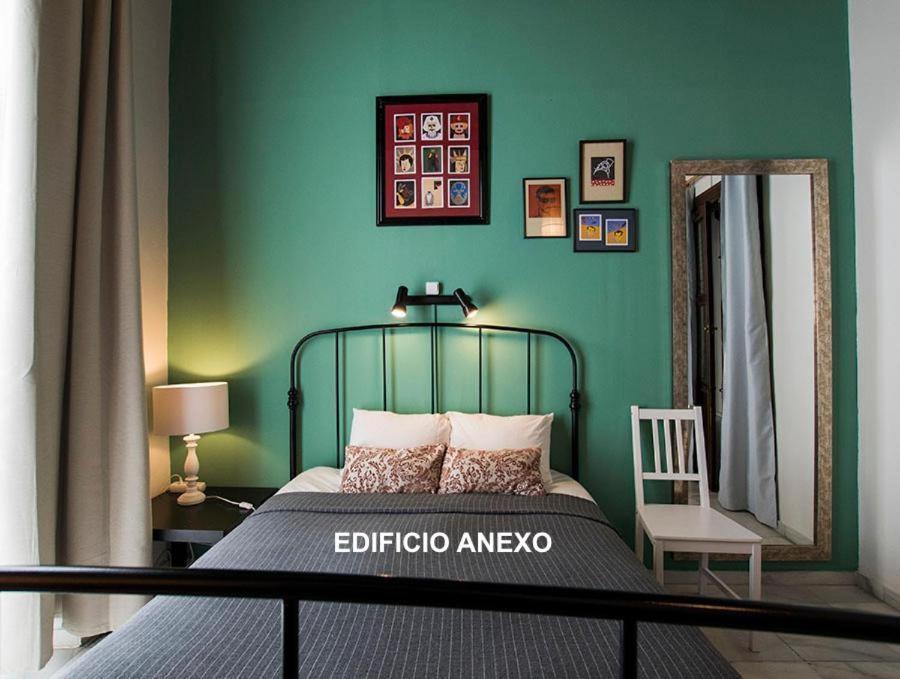Casa Caracol Hostel Cadiz Bagian luar foto